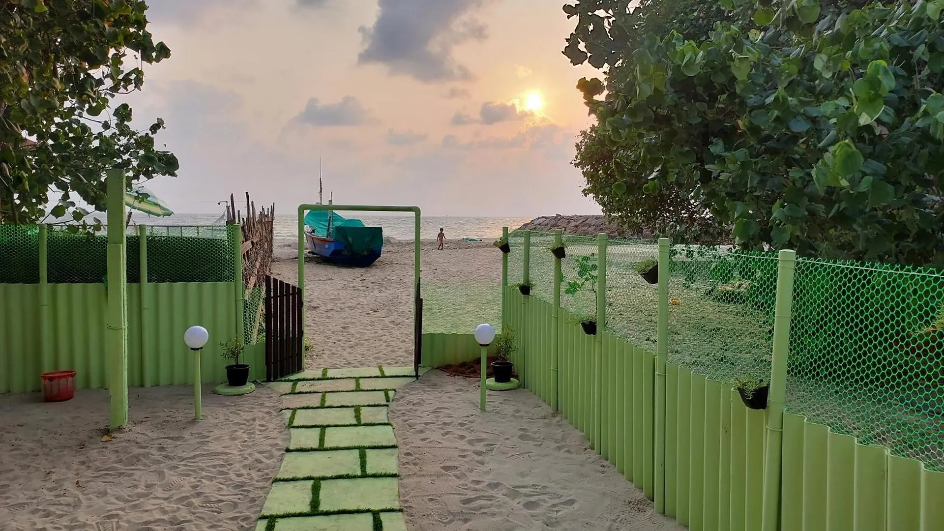 Marari Eshban Beach Villa Alappuzha
